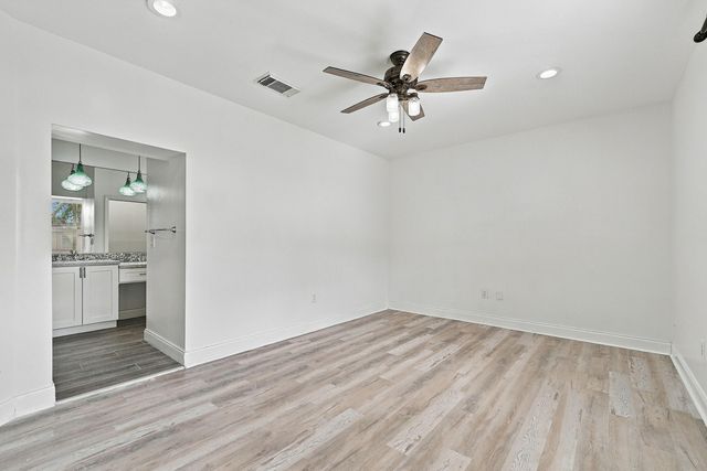 1115 PAPAYA Street, Hollywood, FL 33019