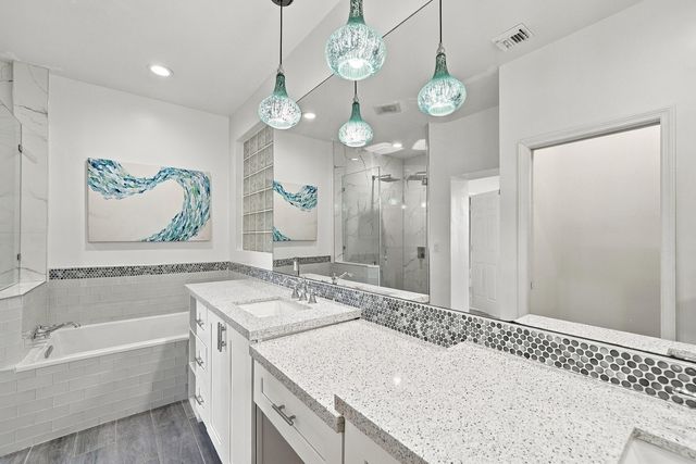 1115 PAPAYA Street, Hollywood, FL 33019
