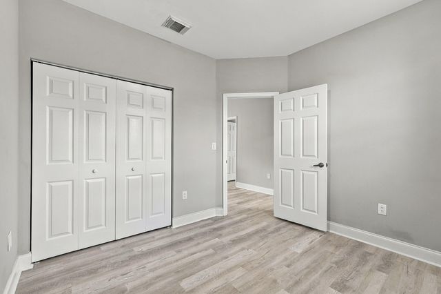1115 PAPAYA Street, Hollywood, FL 33019