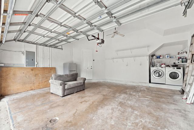 1115 PAPAYA Street, Hollywood, FL 33019