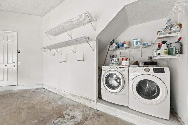 1115 PAPAYA Street, Hollywood, FL 33019