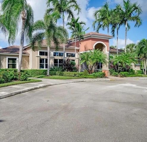 1115 PAPAYA Street, Hollywood, FL 33019
