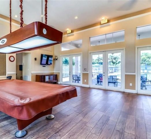 1115 PAPAYA Street, Hollywood, FL 33019