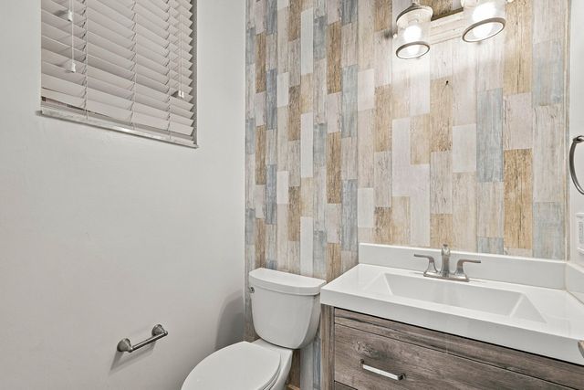 1115 PAPAYA Street, Hollywood, FL 33019