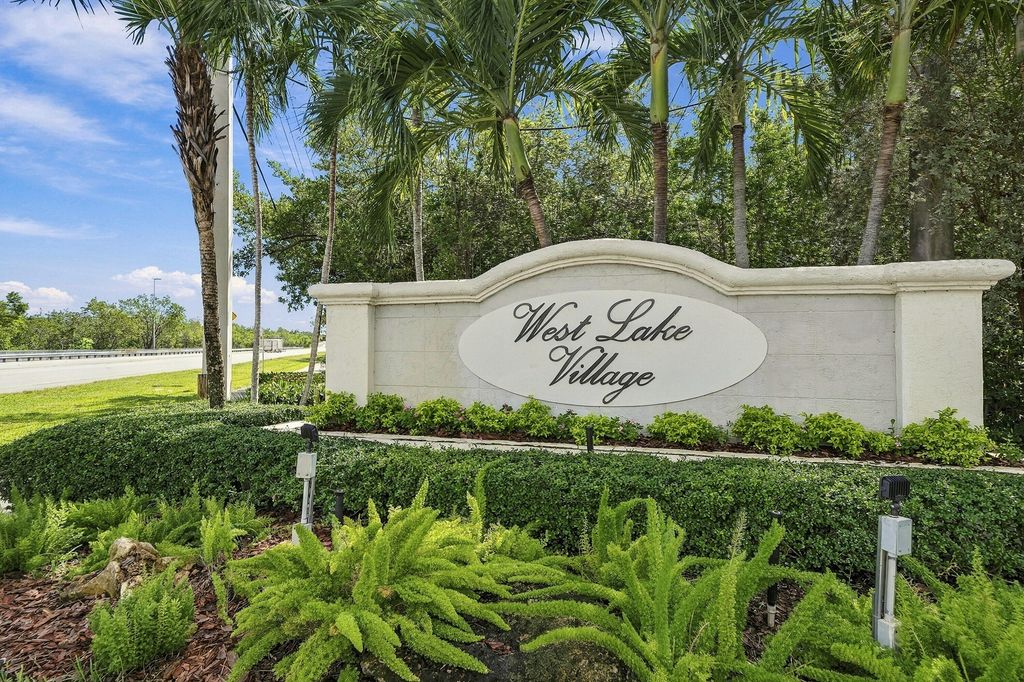 1115 PAPAYA Street, Hollywood, FL 33019