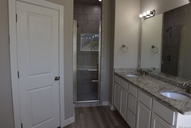 21502 James Charles, San Antonio, TX 78256