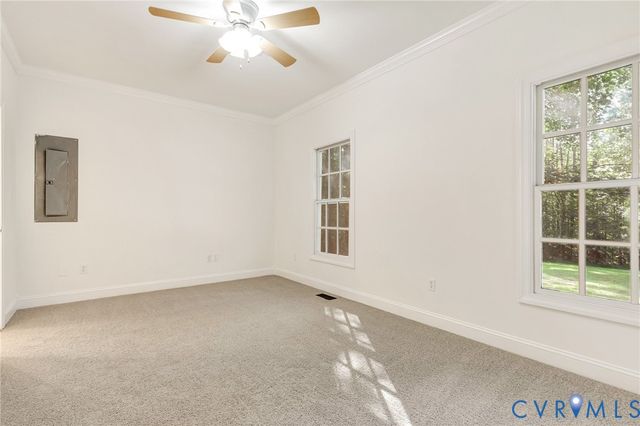 13086 Scotchtown Rd, Beaverdam, VA 23015