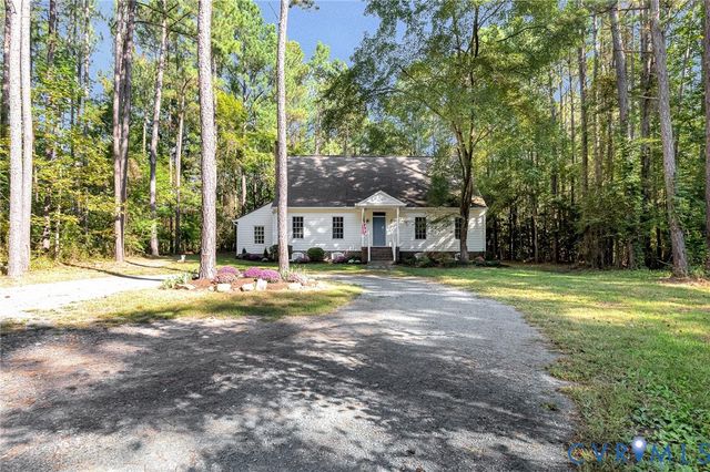 13086 Scotchtown Rd, Beaverdam, VA 23015