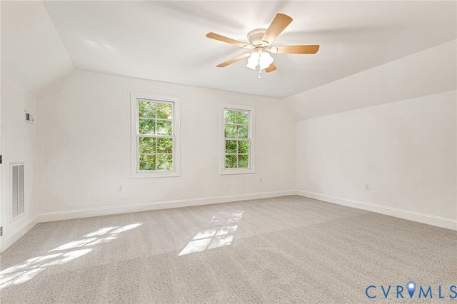 13086 Scotchtown Rd, Beaverdam, VA 23015