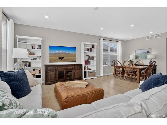 958 Honey Berry Ct, Elizabeth, CO 80107