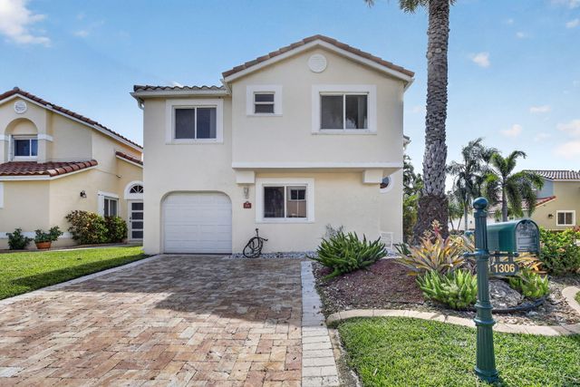 1306 SE 5th Court, Dania Beach, FL 33004