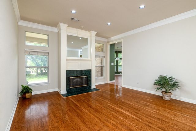 1917 Woodland Hills Lane, Weatherford, TX 76087