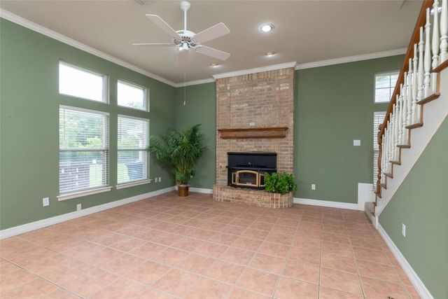 1917 Woodland Hills Lane, Weatherford, TX 76087