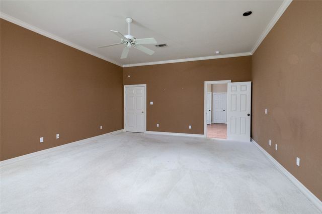 1917 Woodland Hills Lane, Weatherford, TX 76087
