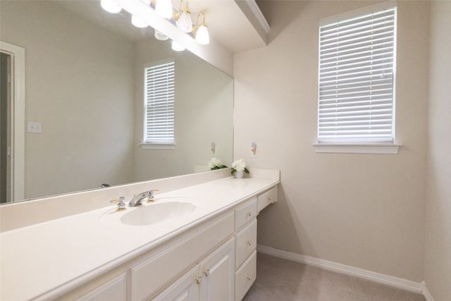1917 Woodland Hills Lane, Weatherford, TX 76087