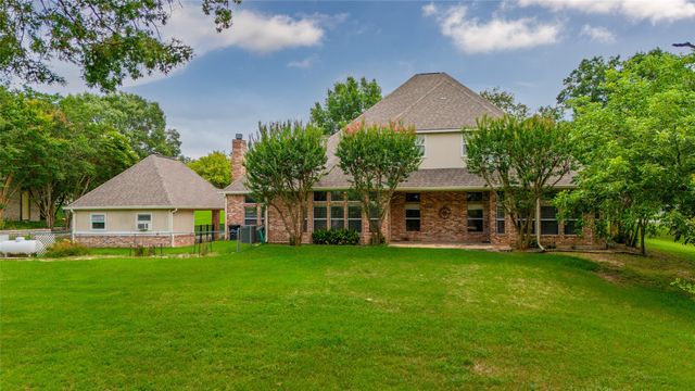 1917 Woodland Hills Lane, Weatherford, TX 76087
