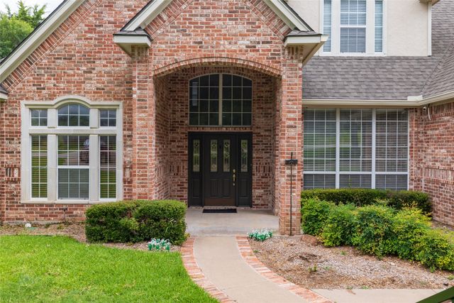 1917 Woodland Hills Lane, Weatherford, TX 76087