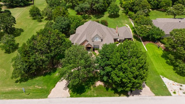 1917 Woodland Hills Lane, Weatherford, TX 76087