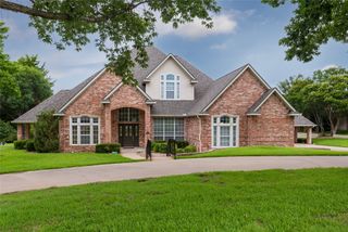 1917 Woodland Hills Lane, Weatherford, TX 76087