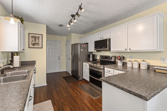 152 Grovedale Trce, Antioch, TN 37013