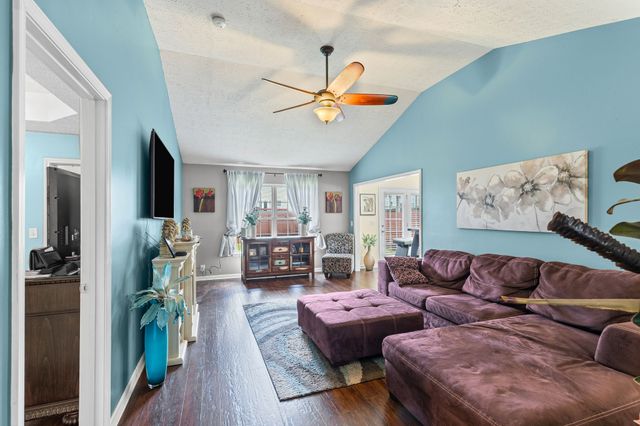 152 Grovedale Trce, Antioch, TN 37013