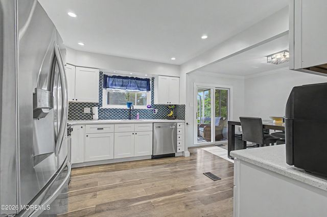 18 Sandal Lane, Willingboro, NJ 08046