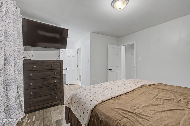 18 Sandal Lane, Willingboro, NJ 08046