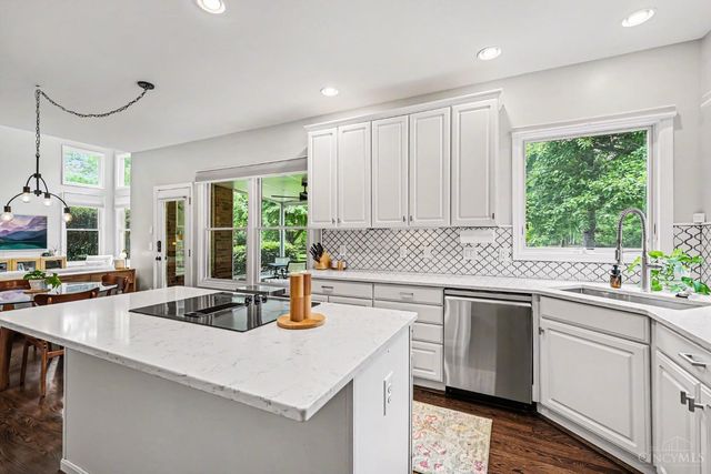 6101 Balsam Drive, Miami Twp, OH 45150