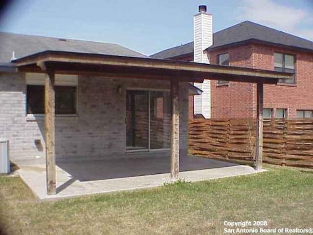 8206 Talkenhorn, Converse, TX 78109