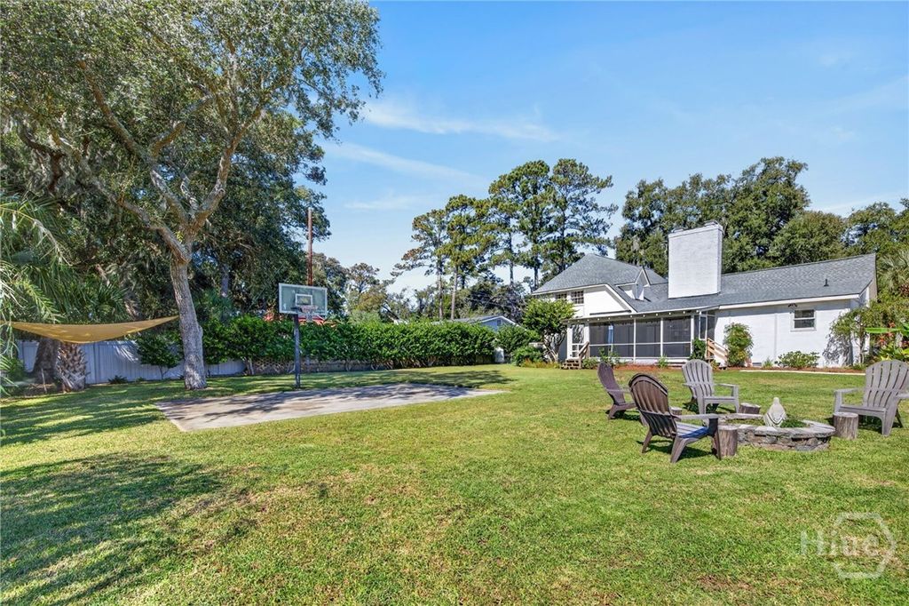 Image 53 of property listing at 221 E Point Drive, Savannah, GA 31410
