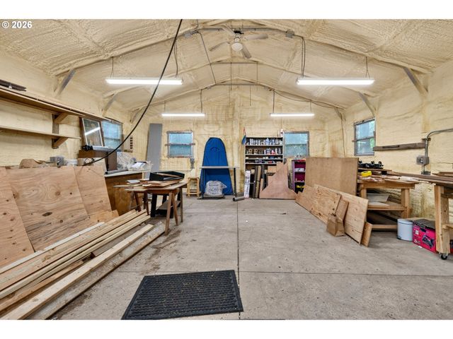 21730 Ne CADY Rd, Hillsboro, OR 97123