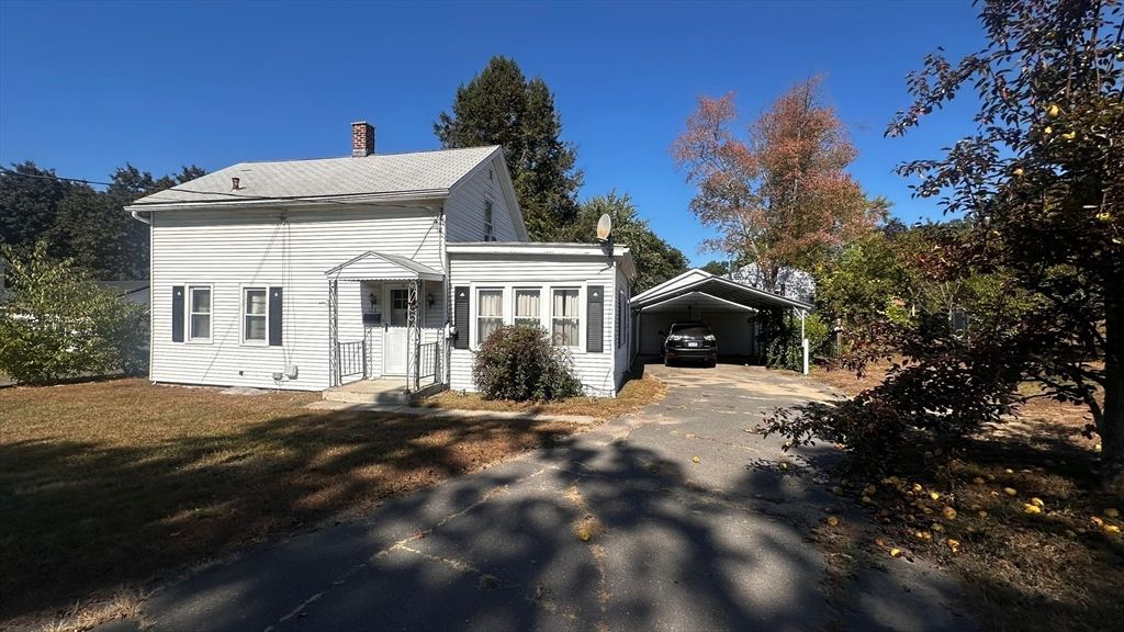 133 Granby Rd, South Hadley, MA 01075