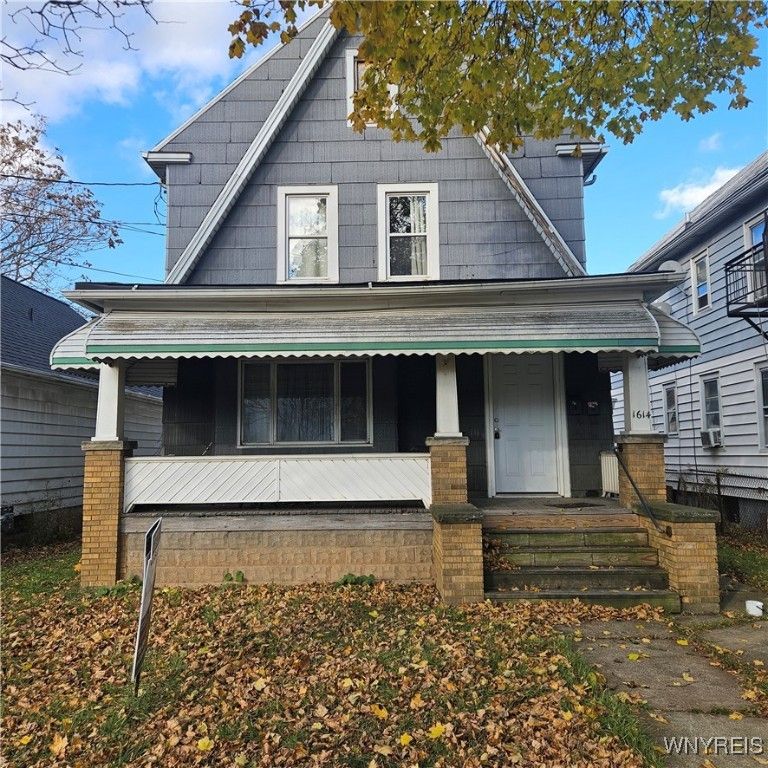 1614 Ferry Avenue, Niagara Falls, NY 14301