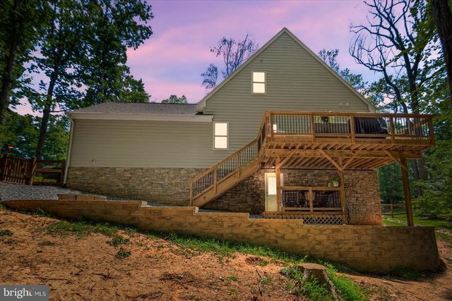 1504 CANDLEWOOD ST, Fredericksburg, VA 22407