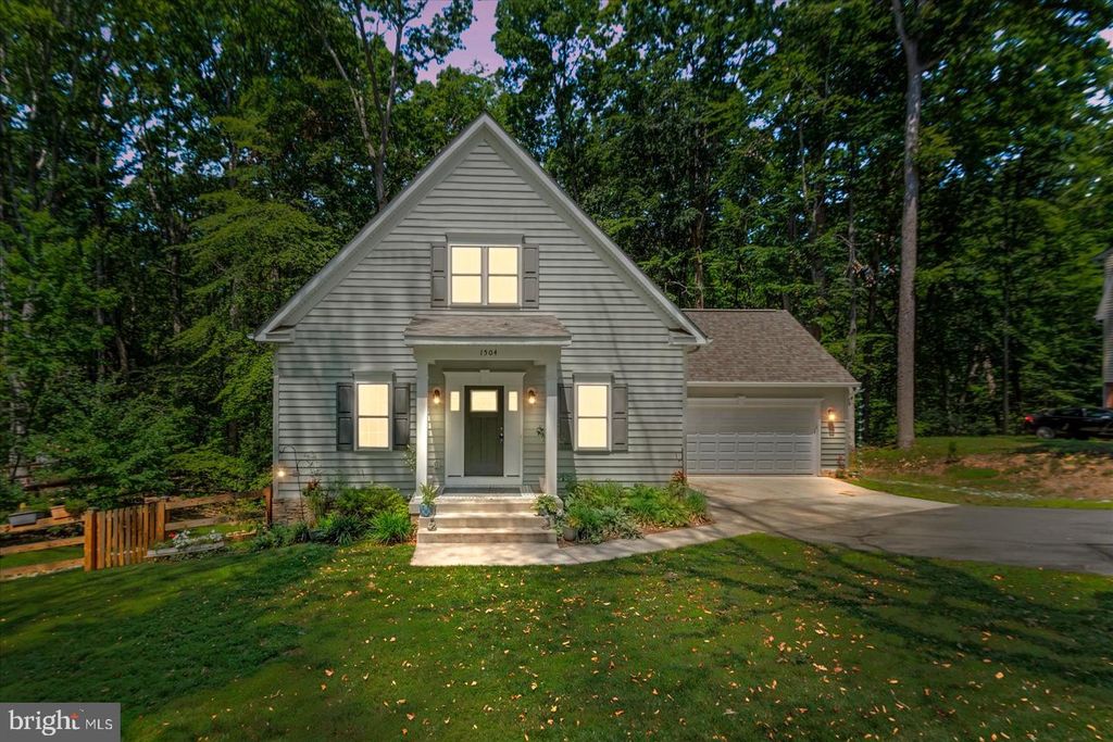 1504 CANDLEWOOD ST, Fredericksburg, VA 22407