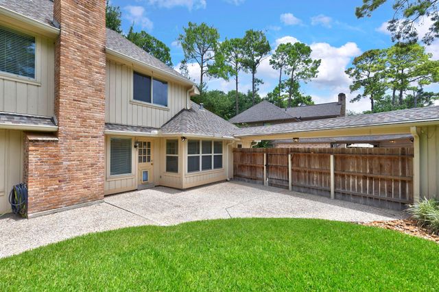 5619 Willow Walk Street, Houston, TX 77069