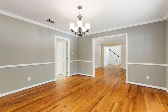 5619 Willow Walk Street, Houston, TX 77069