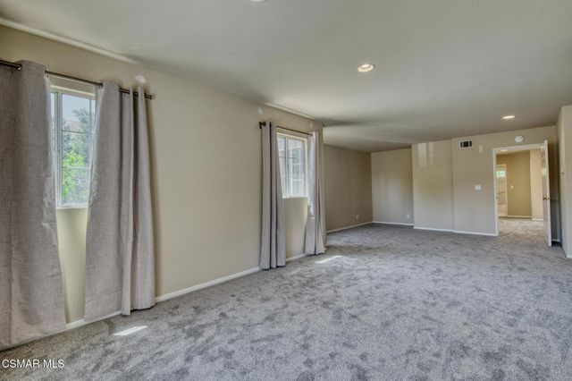 1044 Cherry Creek Circle, Westlake Village, CA 91362