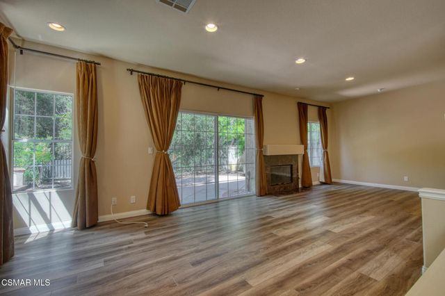 1044 Cherry Creek Circle, Westlake Village, CA 91362