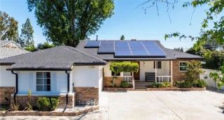 6454 Baird Avenue, Reseda, CA 91335