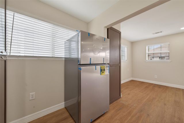 7927 Brays Street A, Houston, TX 77012