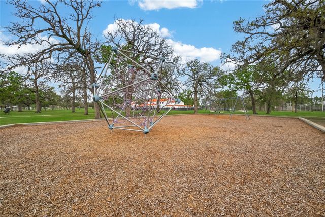 7927 Brays Street A, Houston, TX 77012