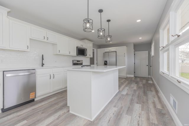 2338 E Chandler Avenue, Evansville, IN 47714