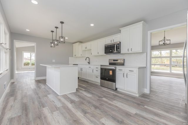 2338 E Chandler Avenue, Evansville, IN 47714