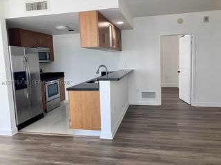 601 NE 23rd St 1502, Miami, FL 33137