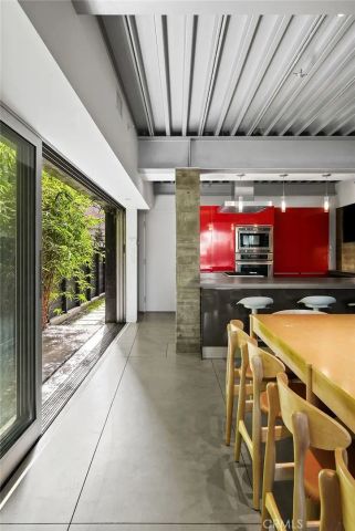 304 Grand Boulevard, Venice, CA 90291