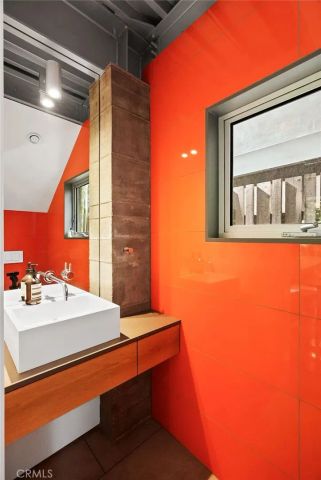 304 Grand Boulevard, Venice, CA 90291