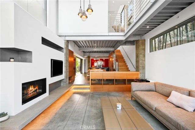 304 Grand Boulevard, Venice, CA 90291