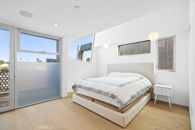 304 Grand Boulevard, Venice, CA 90291