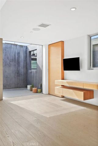 304 Grand Boulevard, Venice, CA 90291